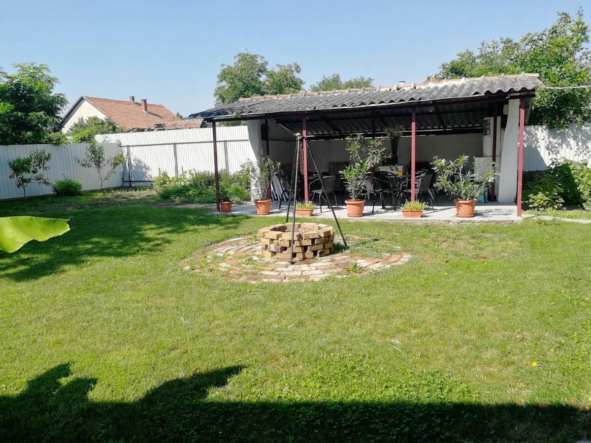 Zsuzsanna Vendeghaz Hotel Gyomaendrod Luaran gambar